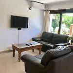 Beachside 2Bed/2Bath With Large Patio And Pool
