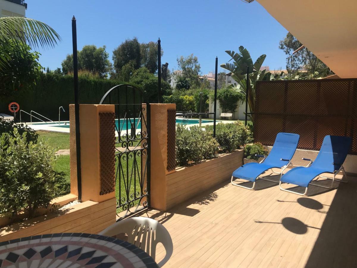Beachside 2bed/2bath With Large Patio And Pool Apartment *