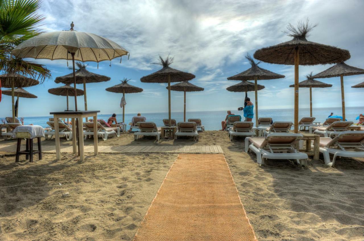 Beachside 2bed/2bath With Large Patio And Pool Apartment Marbella